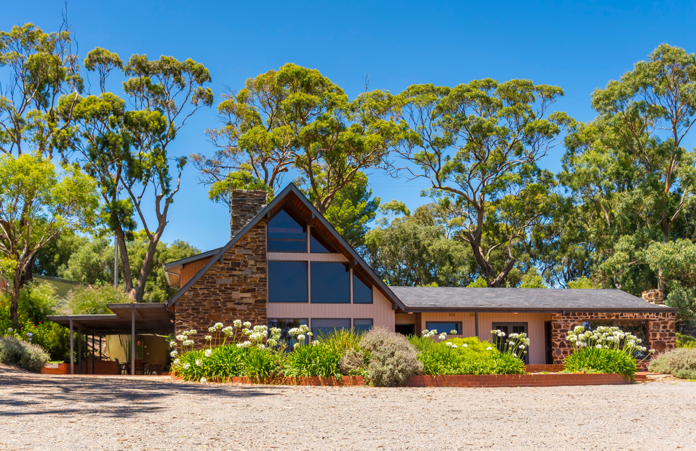 Chapel Hill Guest House, surrounded by gum trees, McLaren Vale, South Australia